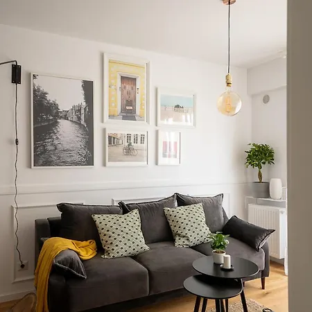 Aviatiei Park New Building Design With Free Parking Bucharest