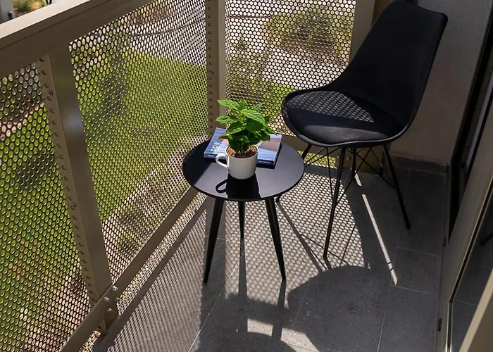 Aviatiei Park New Building Design With Free Parking *