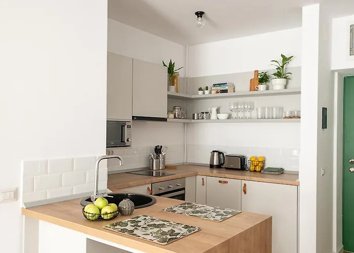 Aviatiei Park New Building Design With Free Parking *