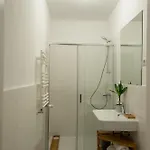 Aviatiei Park New Building Design With Free Parking Apartmán